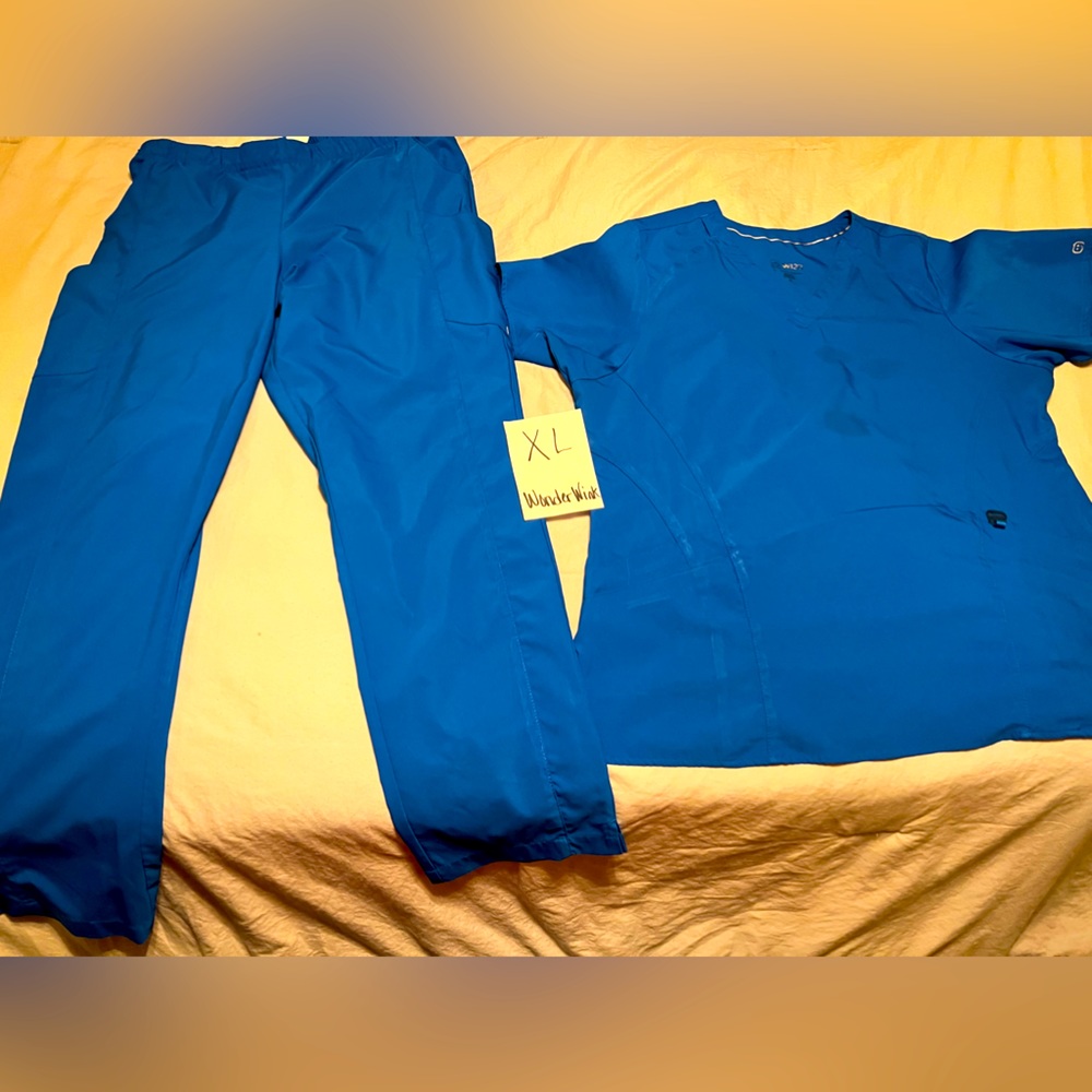 XL Royal WonderWink Scrubs